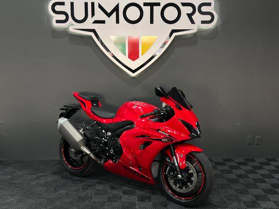 SUZUKI GSX-R1000A SUZUKI GSX-R1000A